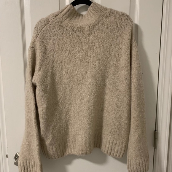 2/$35 H&M Oversized Sweater - Picture 2 of 2